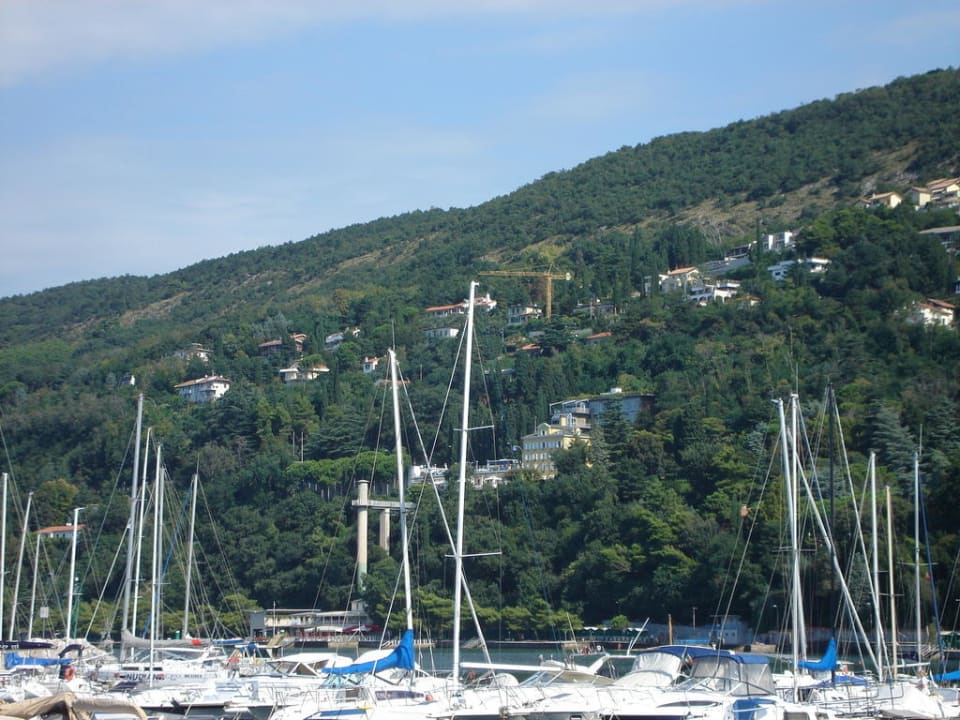 Ansicht auf das Hotel von Yachthafen Hotel Riviera & Maximilian's