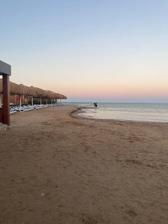 Strand Rewaya Majestic Resort