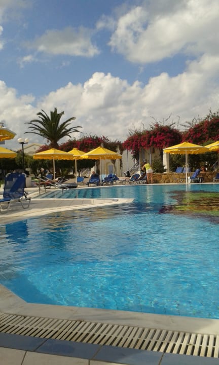 Pool Hotel Serita Beach