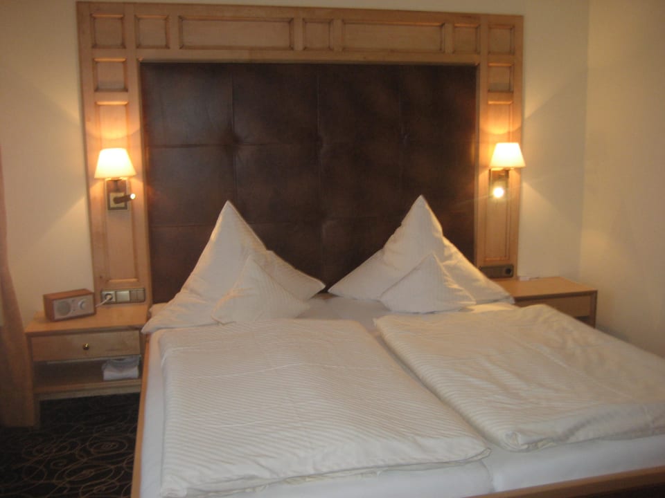 Doppelbett Wellnesshotel Zechmeisterlehen