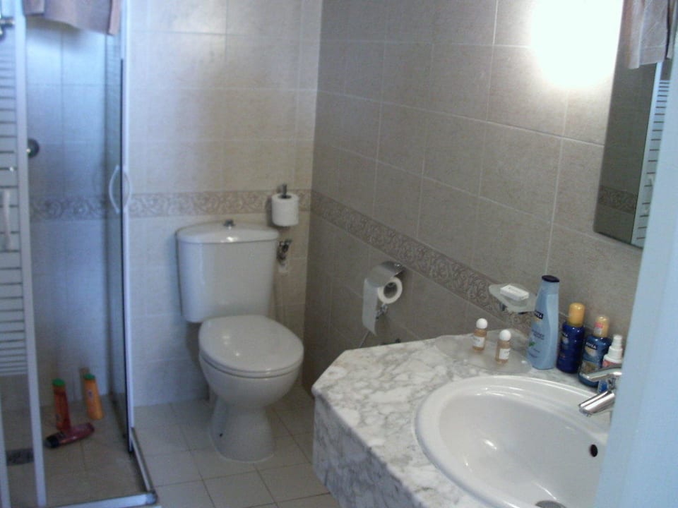 Das Badezimmer im Bungalow El Mouradi Club Kantaoui