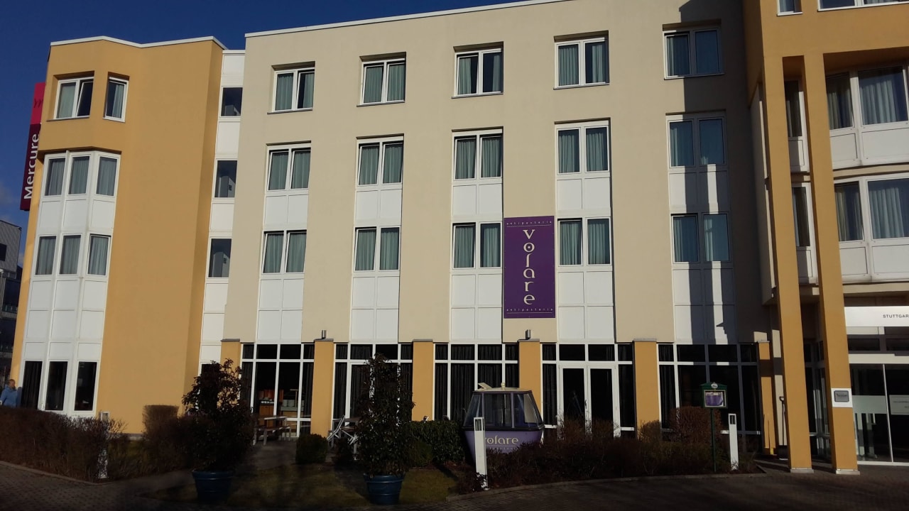 Eingangsbereich Mercure Hotel Stuttgart Gerlingen