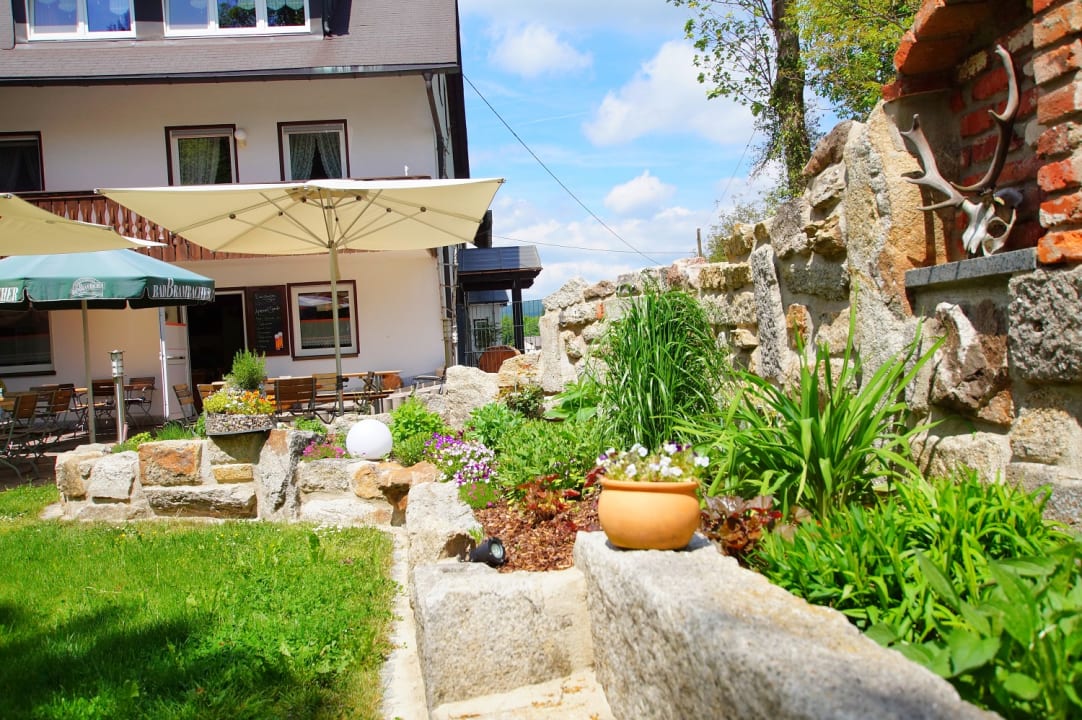 Gartenanlage Gasthof Pension Waldfrieden