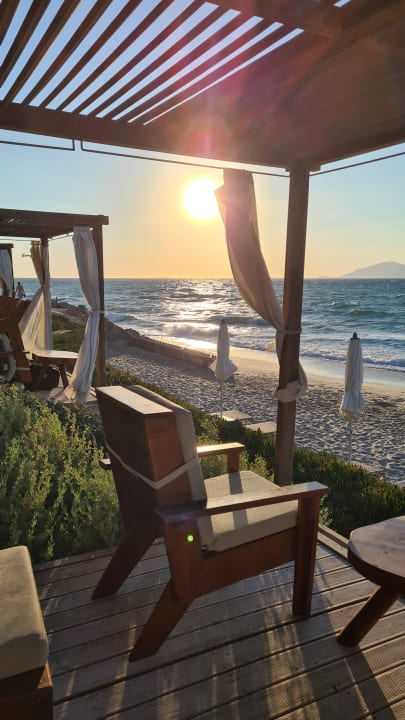 Strand Neptune Luxury Resort