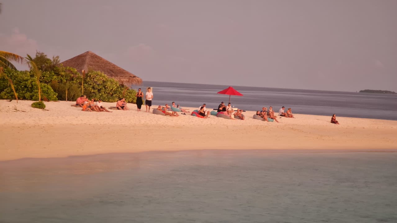 Strand NH Collection Maldives Havodda Resort