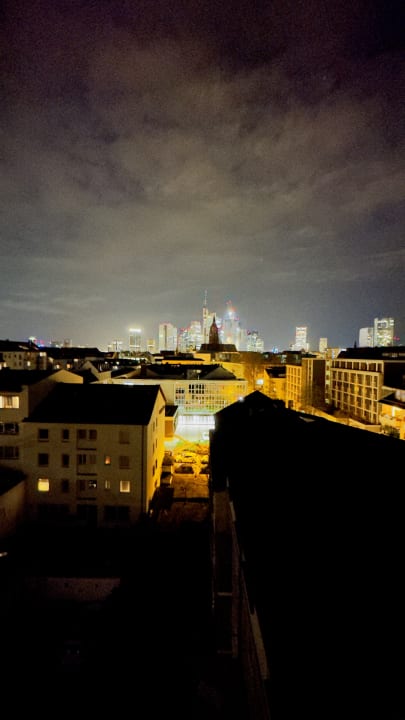 Zimmer Flemings Hotel Frankfurt Main-Riverside