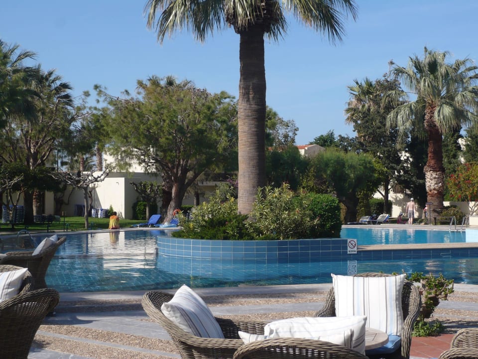 Pool  Phãea Cretan Malia