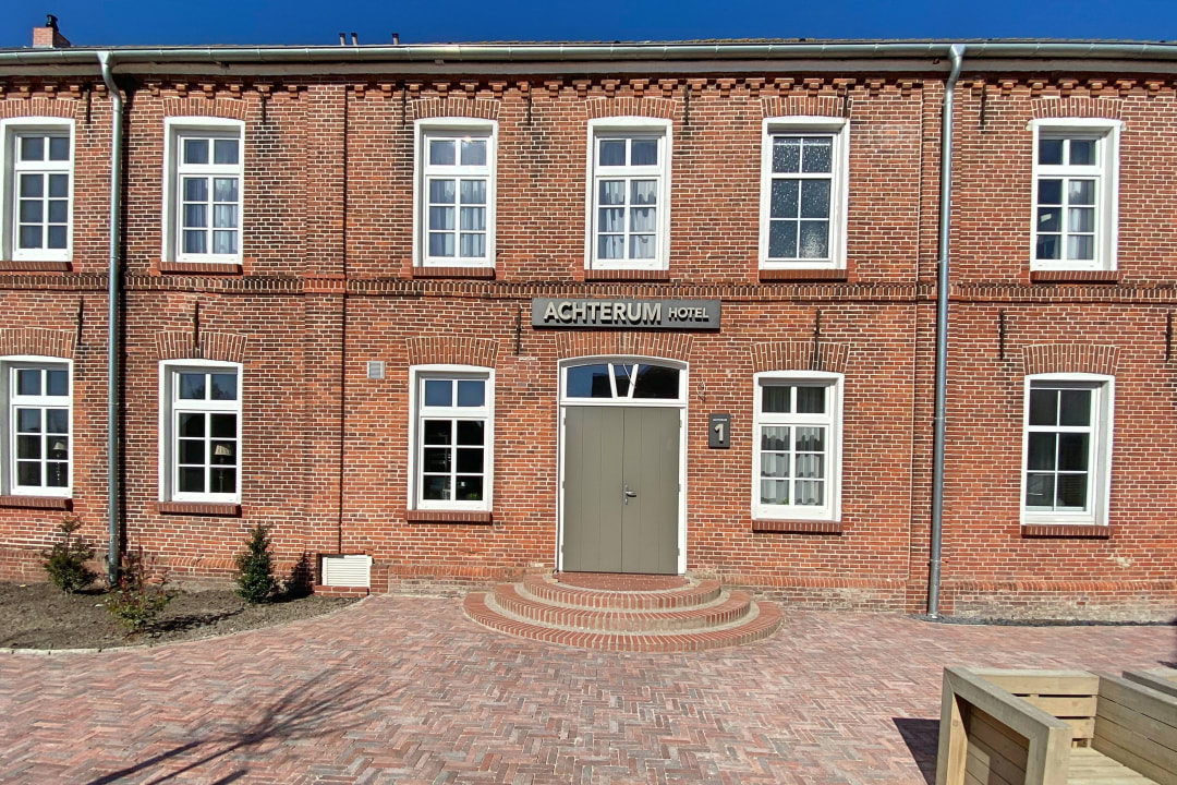 Außenansicht Achterum Boutique Hotel Greetsiel
