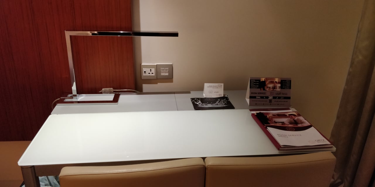 Zimmer Oryx Airport Hotel