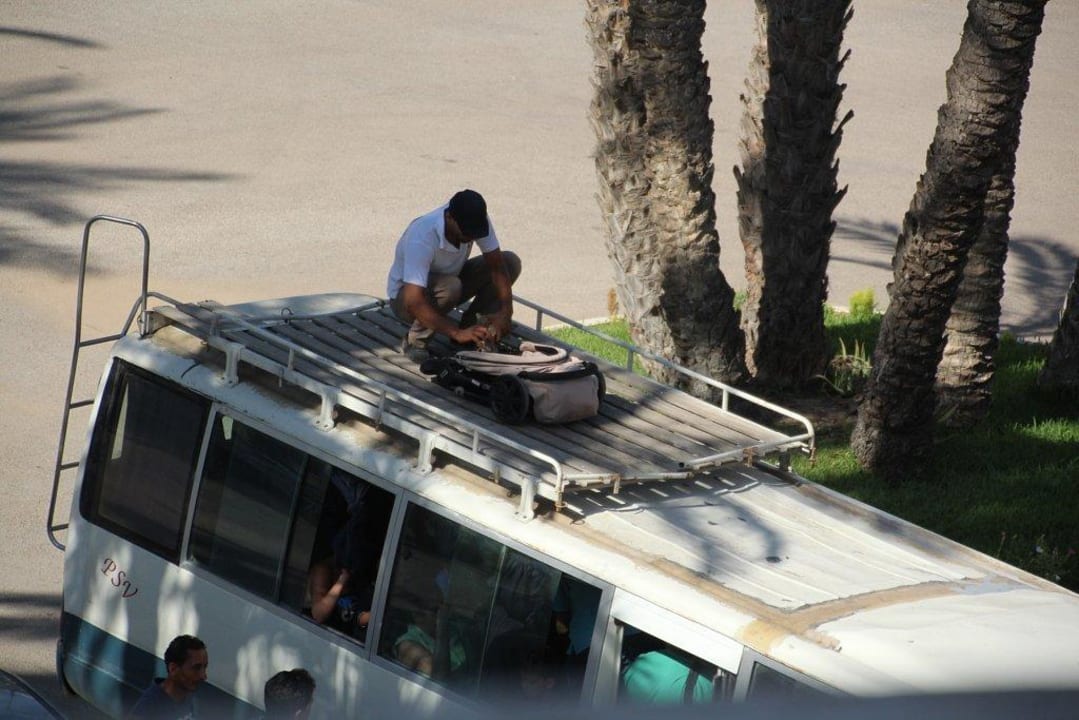 Bus zur Robinsontour Calimera One Resort Jockey