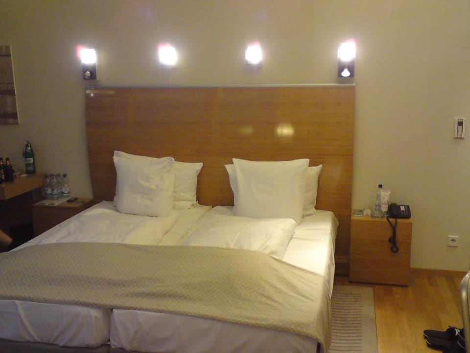 Bett - bequem Four Points by Sheraton Panoramahaus Dornbirn