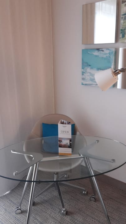 Sitzecke Hotel Courtyard by Marriott Cologne