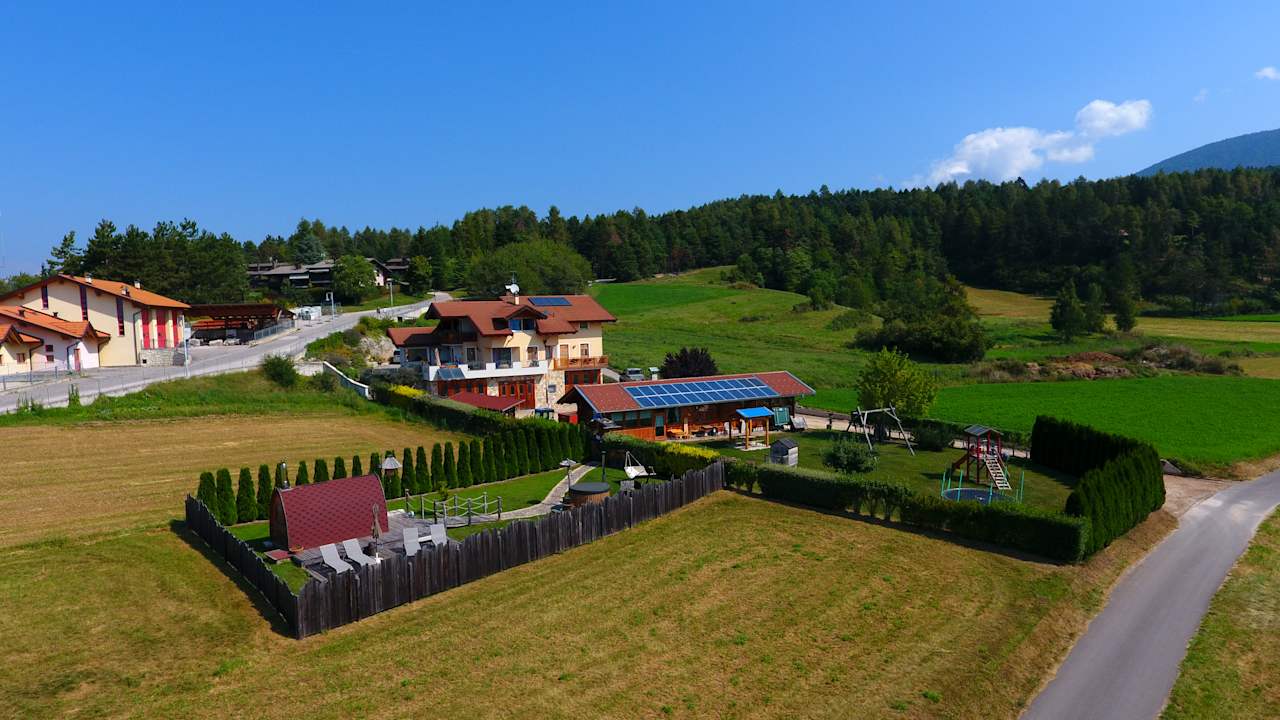 Außenansicht Bauernhof Agritur Bella Di Bosco