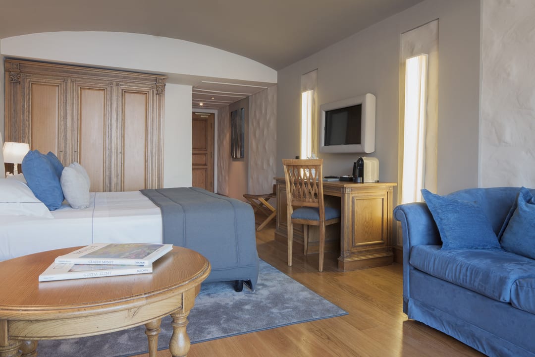 Zimmer Mazzaro Sea Palace