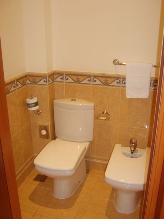 Schicke Toilette Hotel Le Meridien Al Aqah Beach Resort