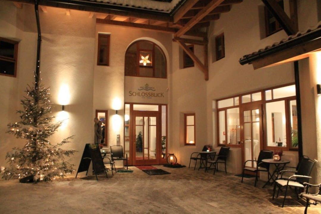 Eingangsbereich Hotel Kraftquelle Schlossblick