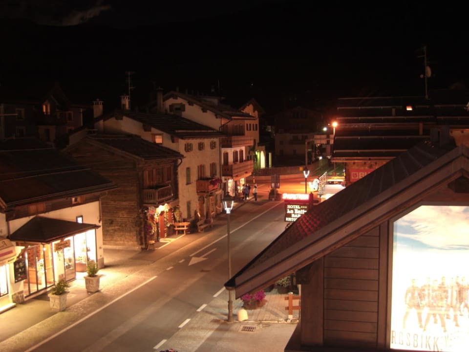 Bei Nacht Hotel Krone