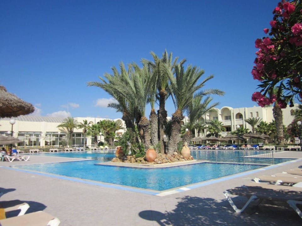 Am frühen Morgen Iberostar Waves Mehari Djerba