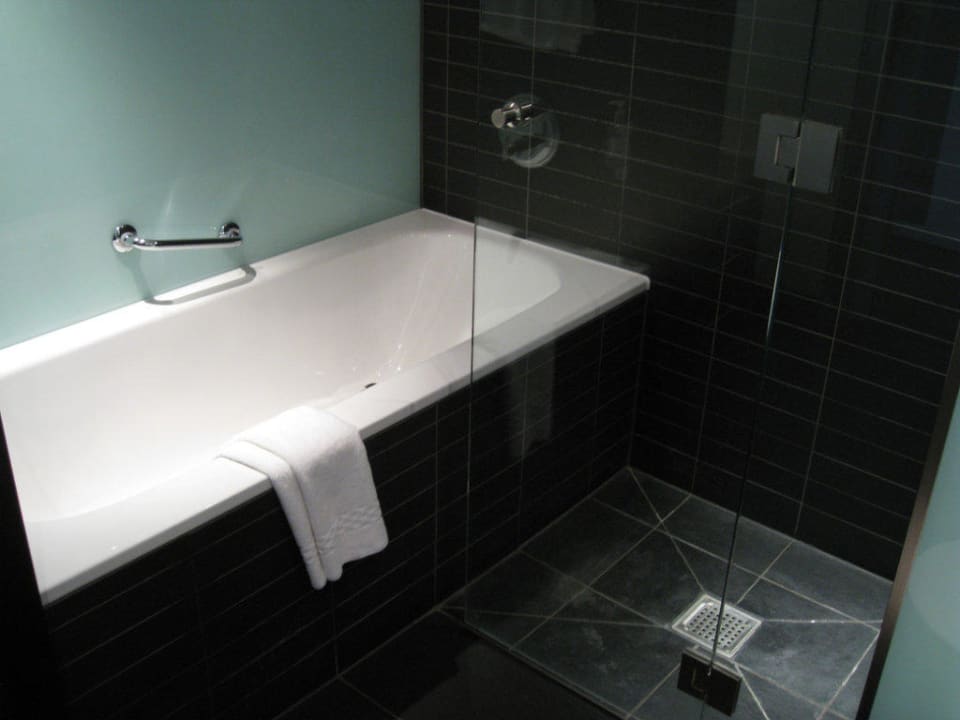 Die Wanne Radisson Blu Hotel Edwardian New Providence Wharf