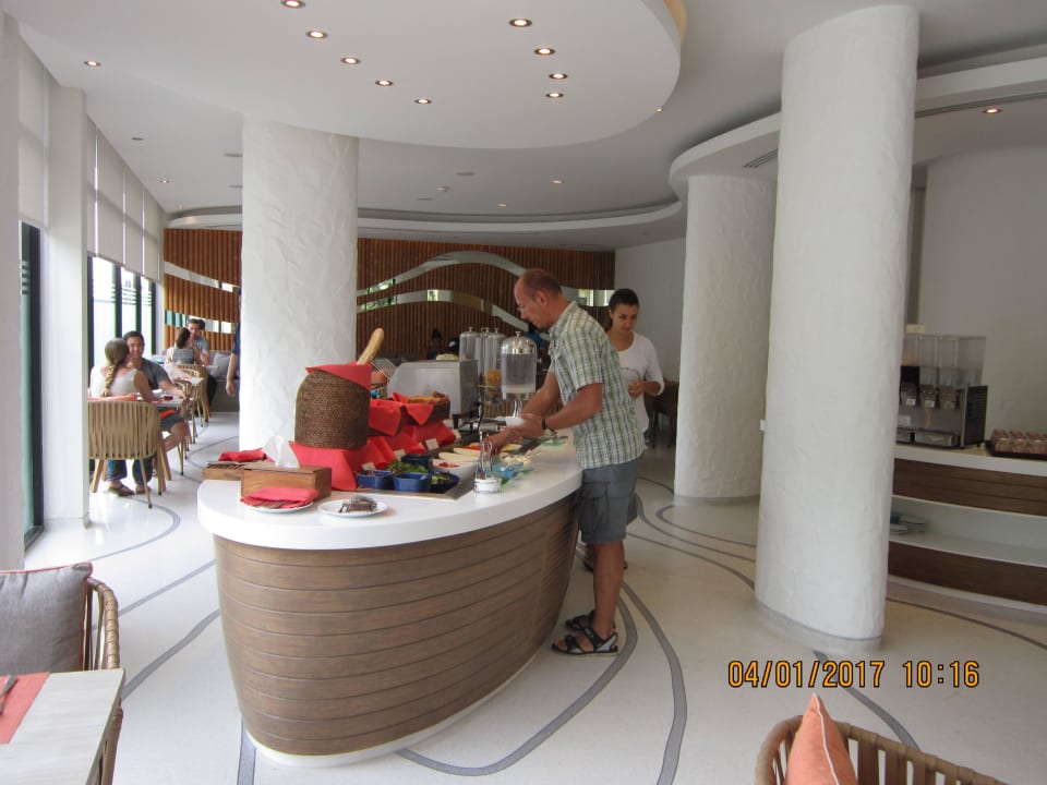Frühstücksbüffet Bandara Phuket Beach Resort