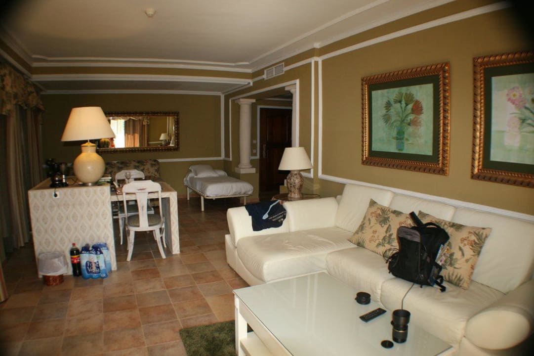 Wohnbereich Familien-Suite Lago Garden