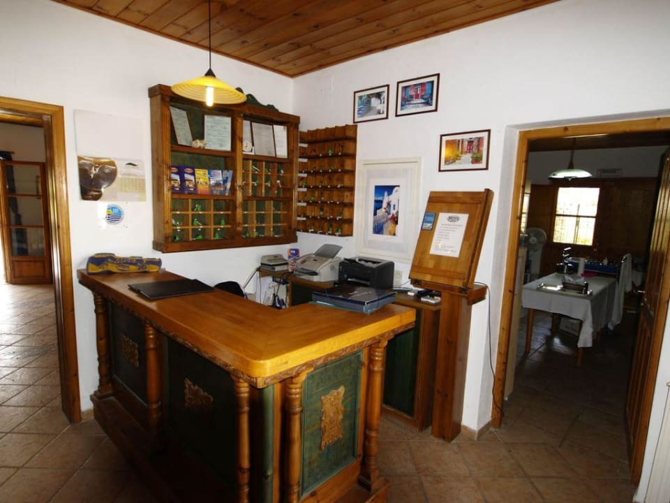 Rezeption Hotel Sirocos Studios
