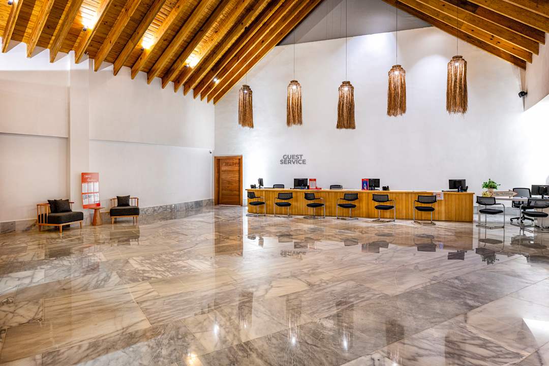 Lobby Viva Miches by Wyndham