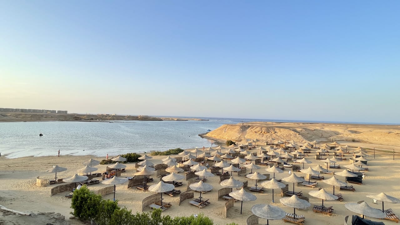 Strand SUNRISE Cardina Resort