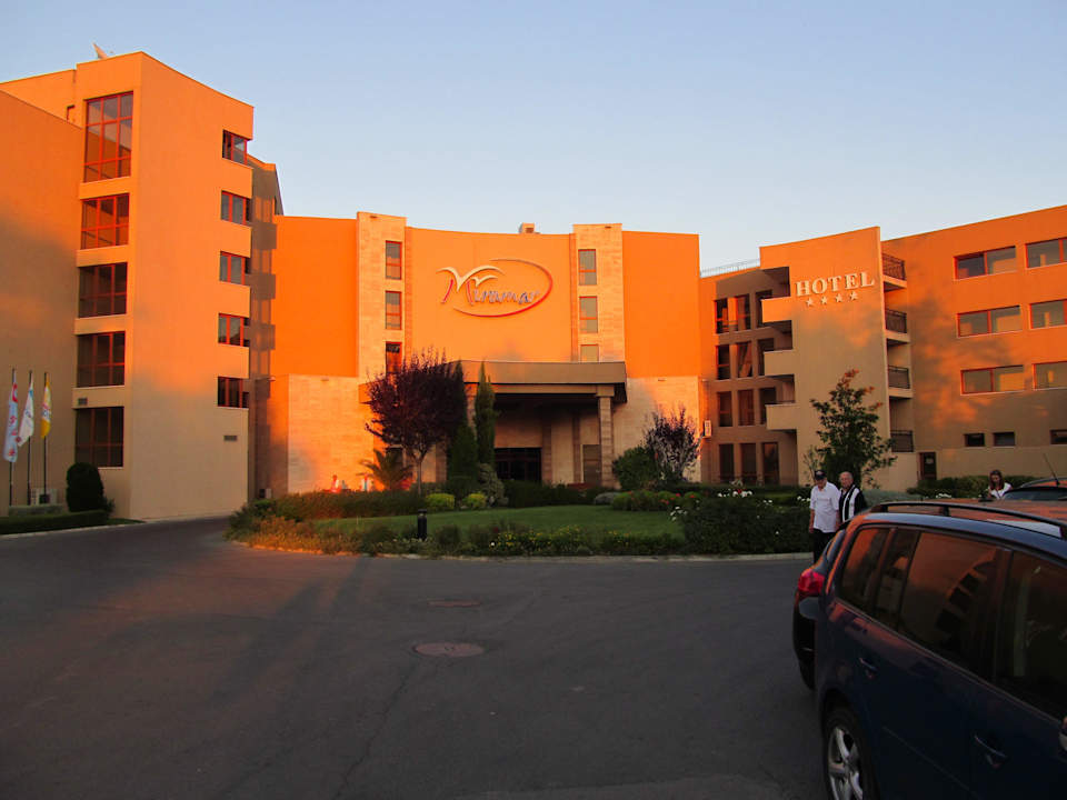 Hoteleingang HVD Clubhotel Miramar