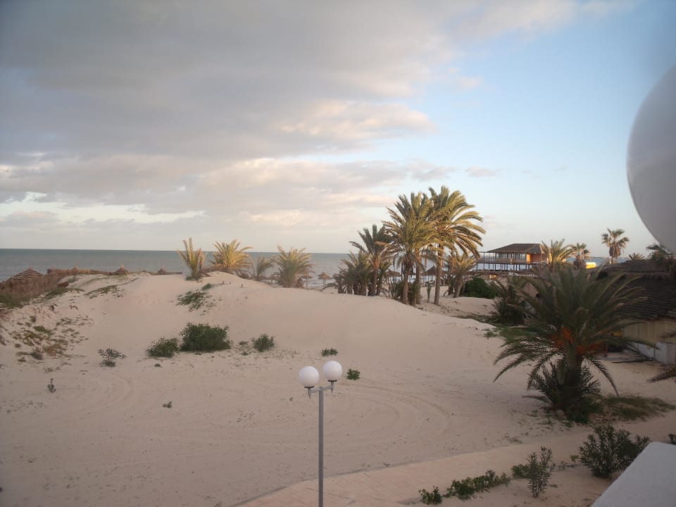 Von einer Terrasse aus Caribbean World Thalasso Djerba