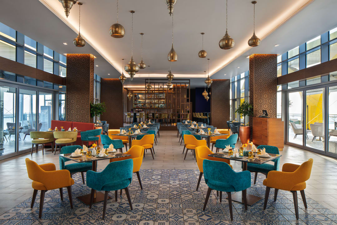 Gastro Centara Mirage Beach Resort Dubai - A World of Family Fun