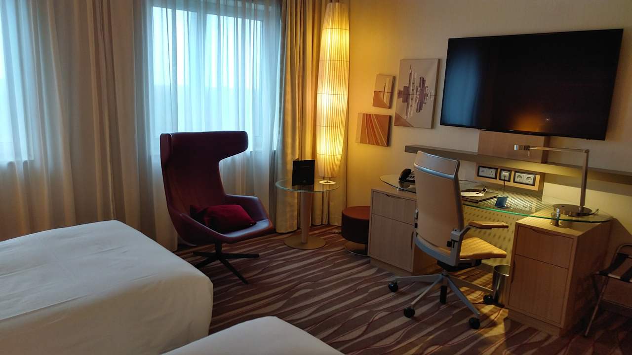 Zimmer Hilton Frankfurt Airport