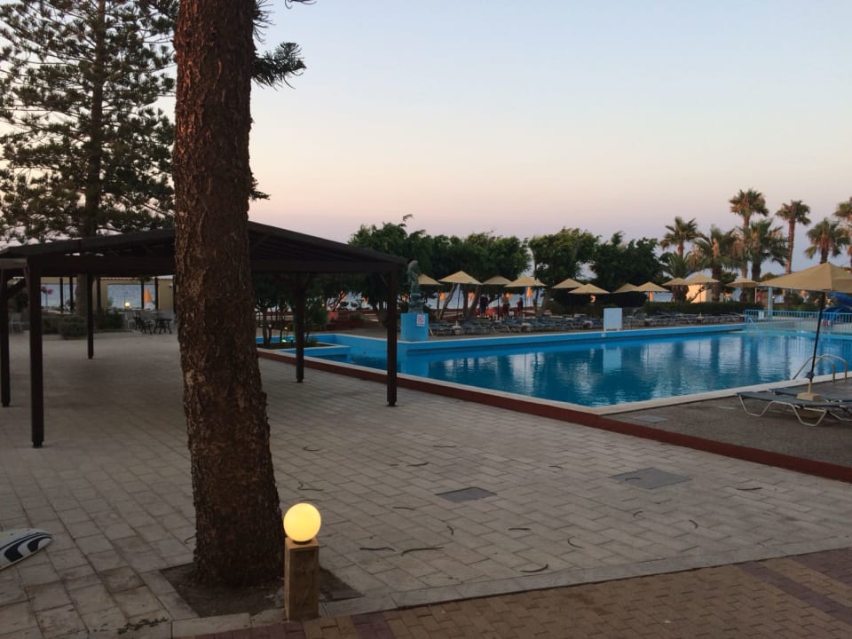 Außenansicht Sunshine Rhodes