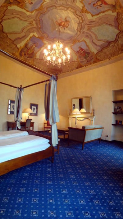 Es ist ein Schloss Sunstar Hotel Piemont