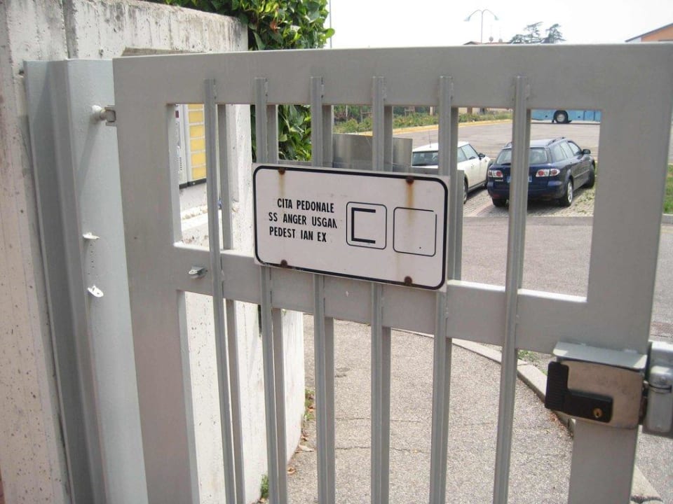 Personenzugang Kristall Lago Residence