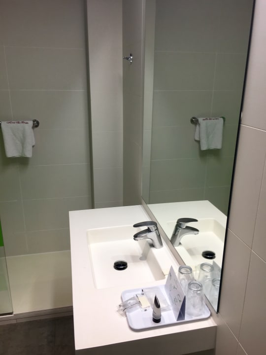 Zimmer ibis Styles Hotel Madrid Prado