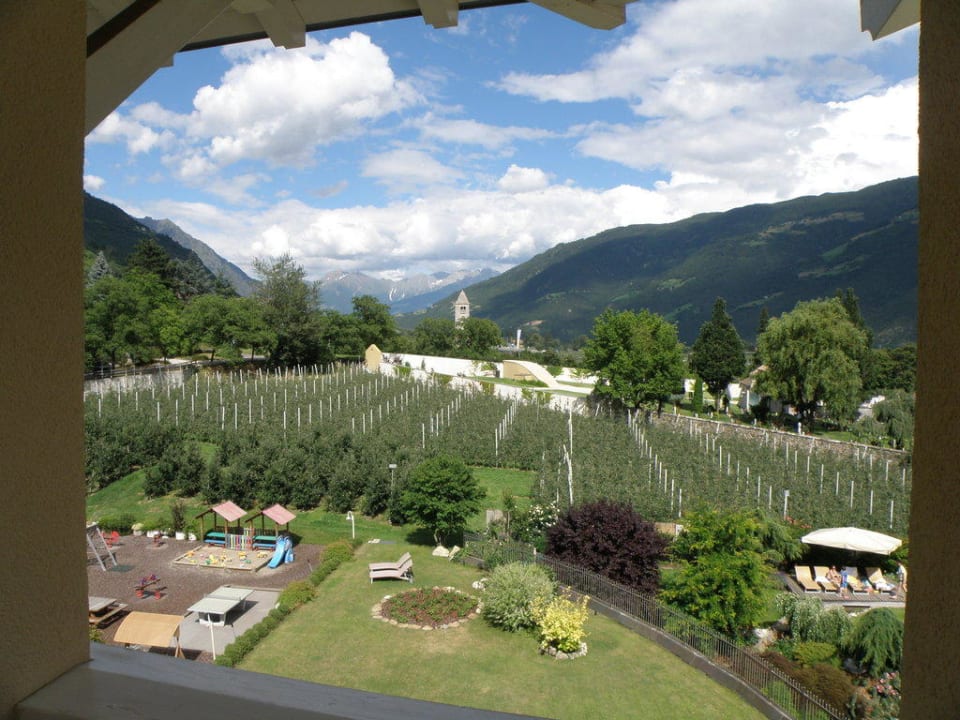 Aussicht vom Zimmer zur Ostseite Feldhof DolceVita Resort