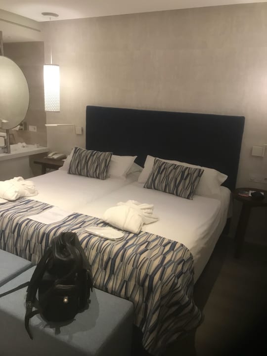 Zimmer ROBINSON CALA SERENA