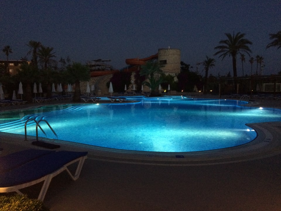 Pool Blue Waters Club