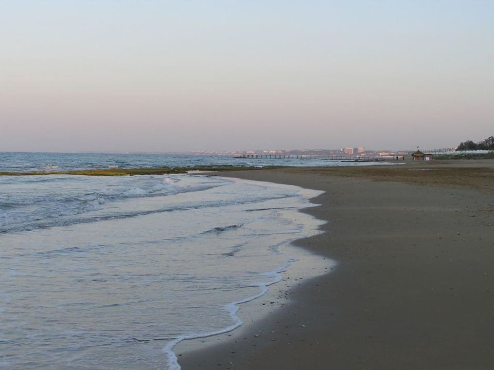 Strand Melas Resort Hotel