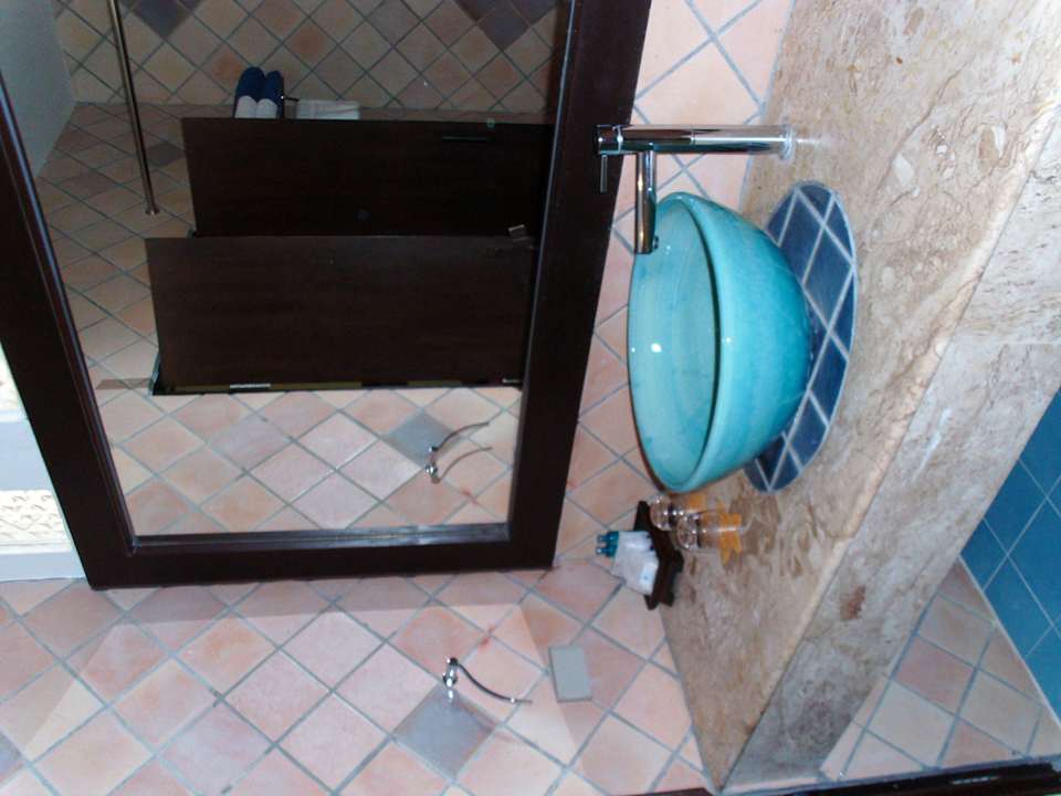 Bad Hive Khaolak Beach Resort