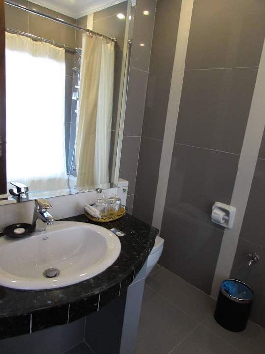 Badezimmer 1 Hotel Grand United - Ahlone Branch