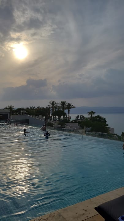 Pool Hilton Dead Sea Resort & Spa