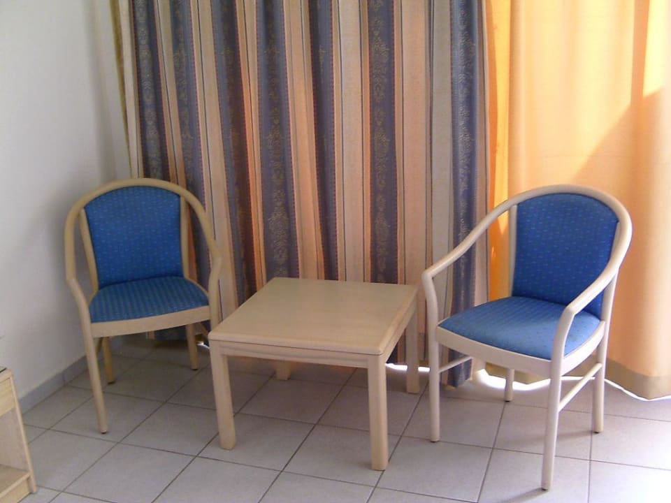 Zimmerausstattung Hotel Kalithea Mare Palace