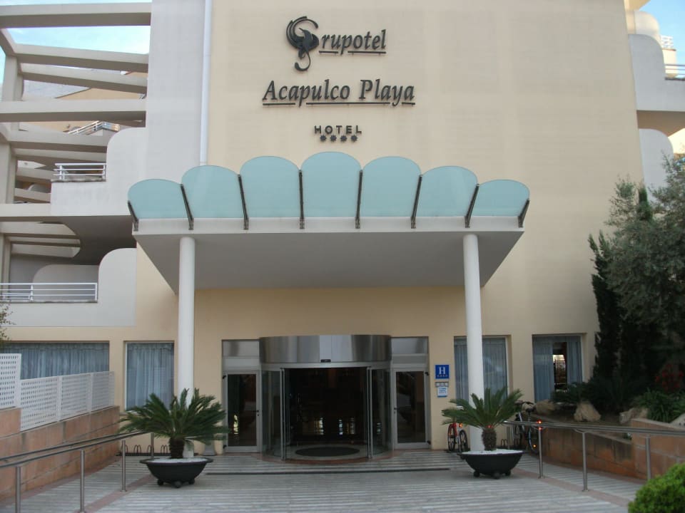 Eingang zur Lobby Grupotel Acapulco Playa - Adults Only