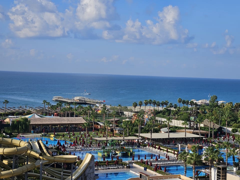 Ausblick Saturn Palace Resort Hotel