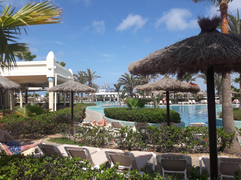 Pool Hotel Riu Karamboa