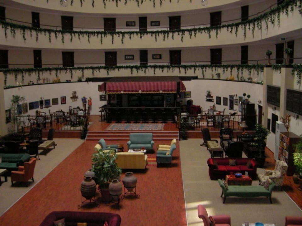 Lobbybar mit Sitzmöglichkeiten Hotel Royal Garden Beach