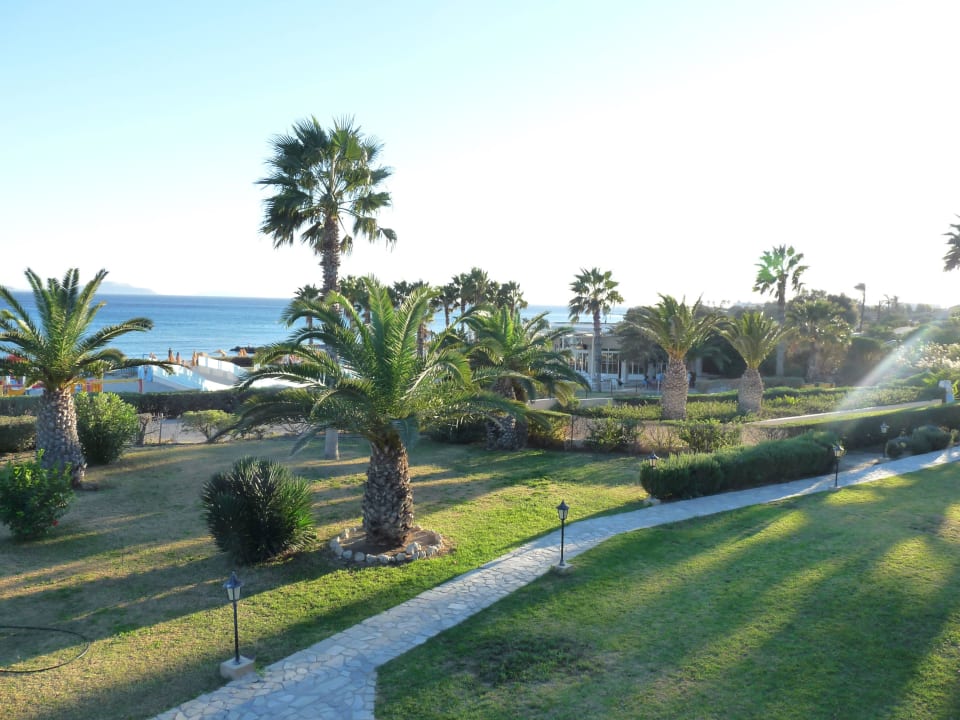 Ausblick vom Zimmerbalkon Porto Bello Beach