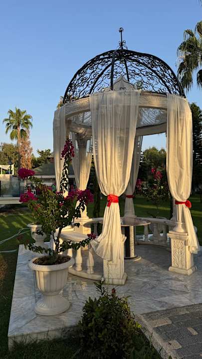 Gartenanlage Saphir Hotel & Villas